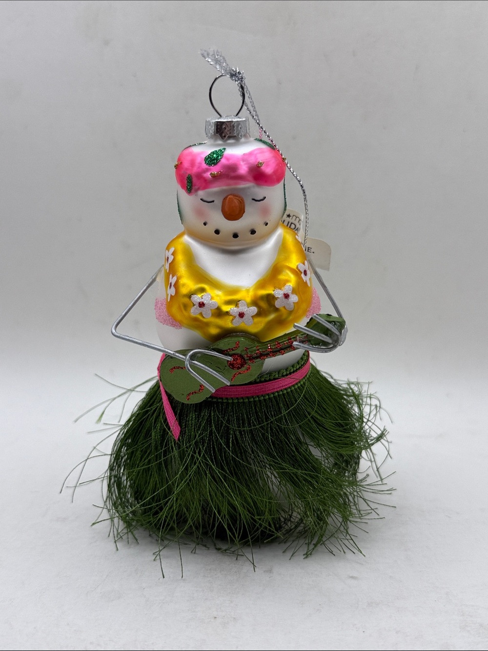 NWT Macys Holiday Lane Hawaiian Snowman Glass Christmas Ornament Hula Grass